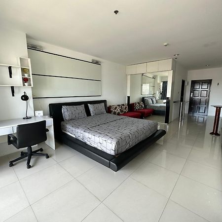 Condo Express View Talay 6 Pattaya Zewnętrze zdjęcie