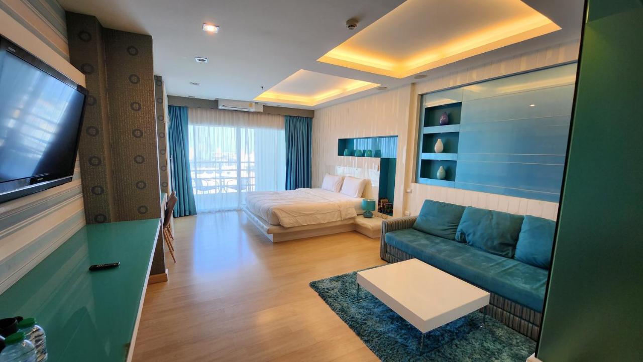 Condo Express View Talay 6 Pattaya Zewnętrze zdjęcie