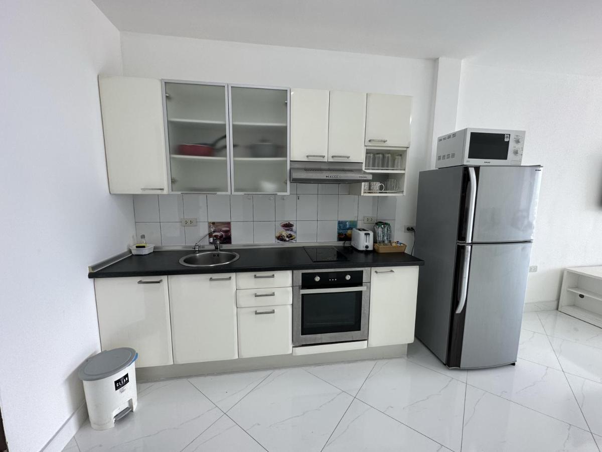 Condo Express View Talay 6 Pattaya Zewnętrze zdjęcie
