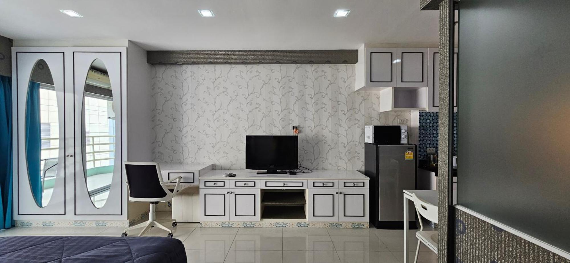 Condo Express View Talay 6 Pattaya Zewnętrze zdjęcie