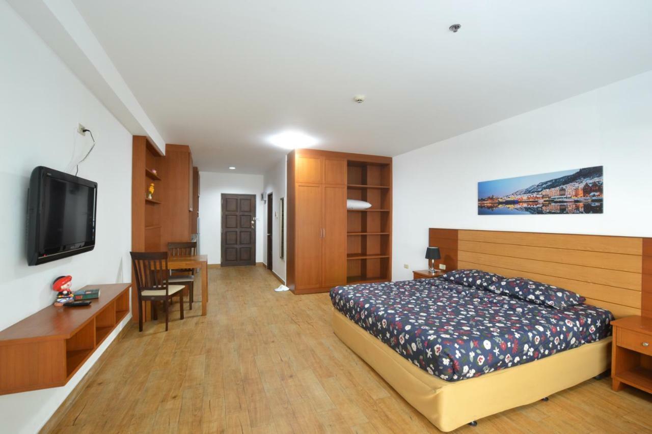 Condo Express View Talay 6 Pattaya Zewnętrze zdjęcie