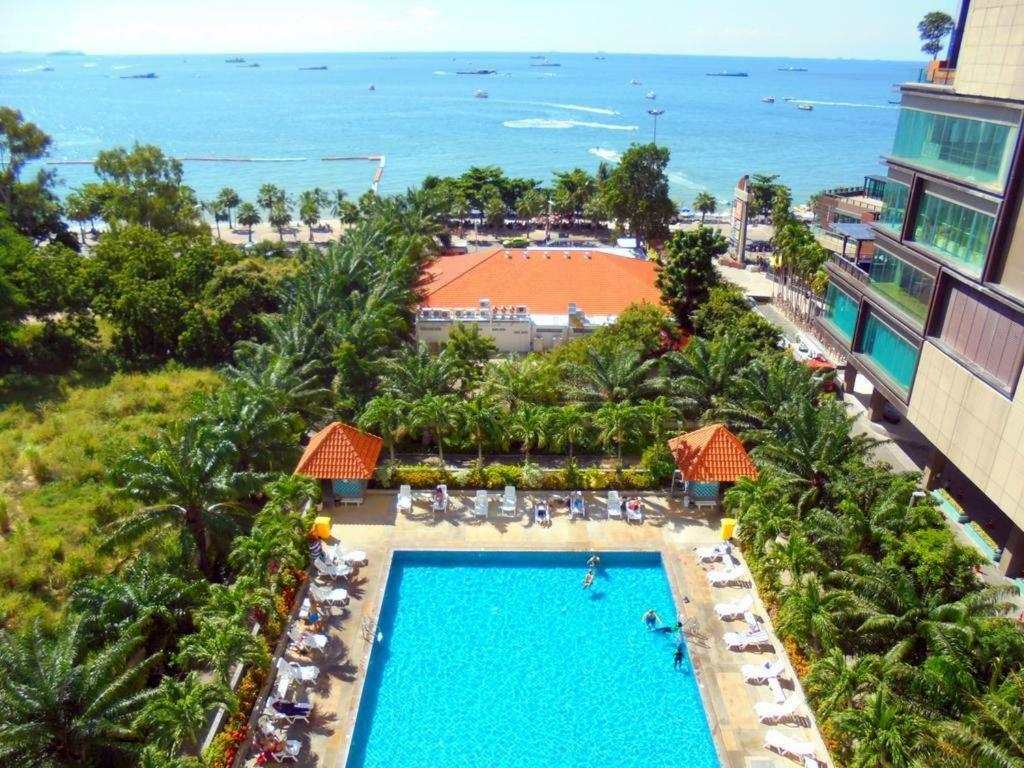 Condo Express View Talay 6 Pattaya Zewnętrze zdjęcie