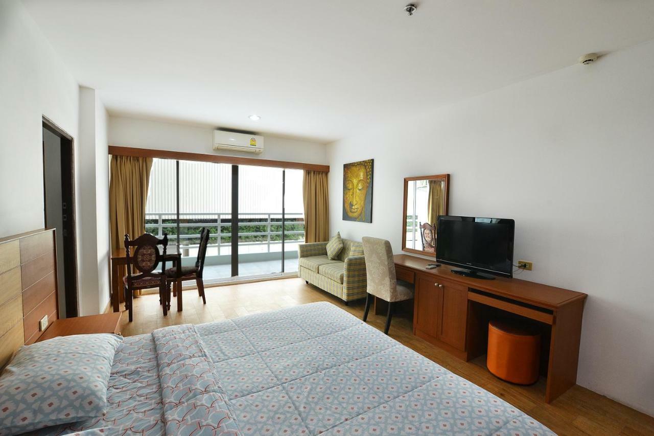 Condo Express View Talay 6 Pattaya Zewnętrze zdjęcie